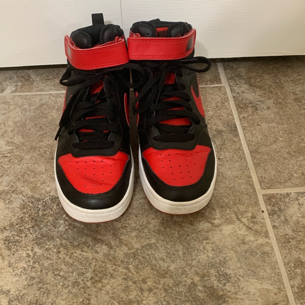 Nike shoes